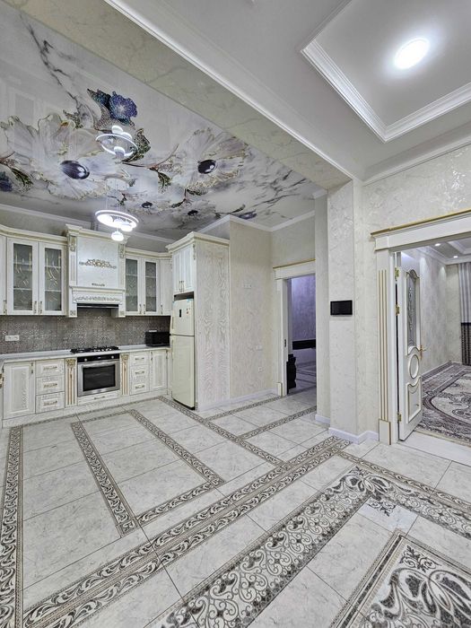 Шикарный коттедж для большой семьи. БИЙ. 4 уровня