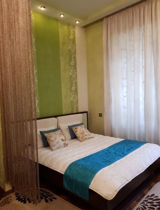 Сарыарка 11-Кенесары,  2ч 2000