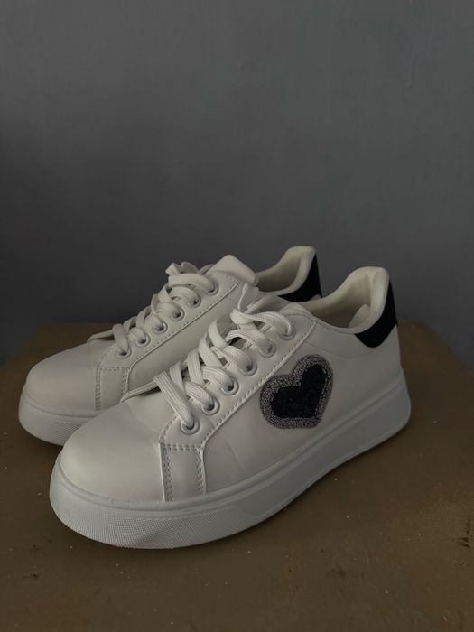 Дамски кожени маратонки 38 номер