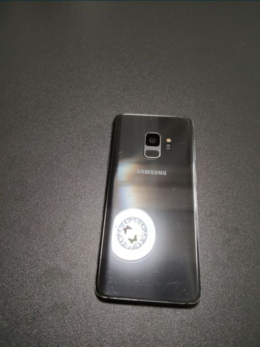 Samsung 9. 64 gb