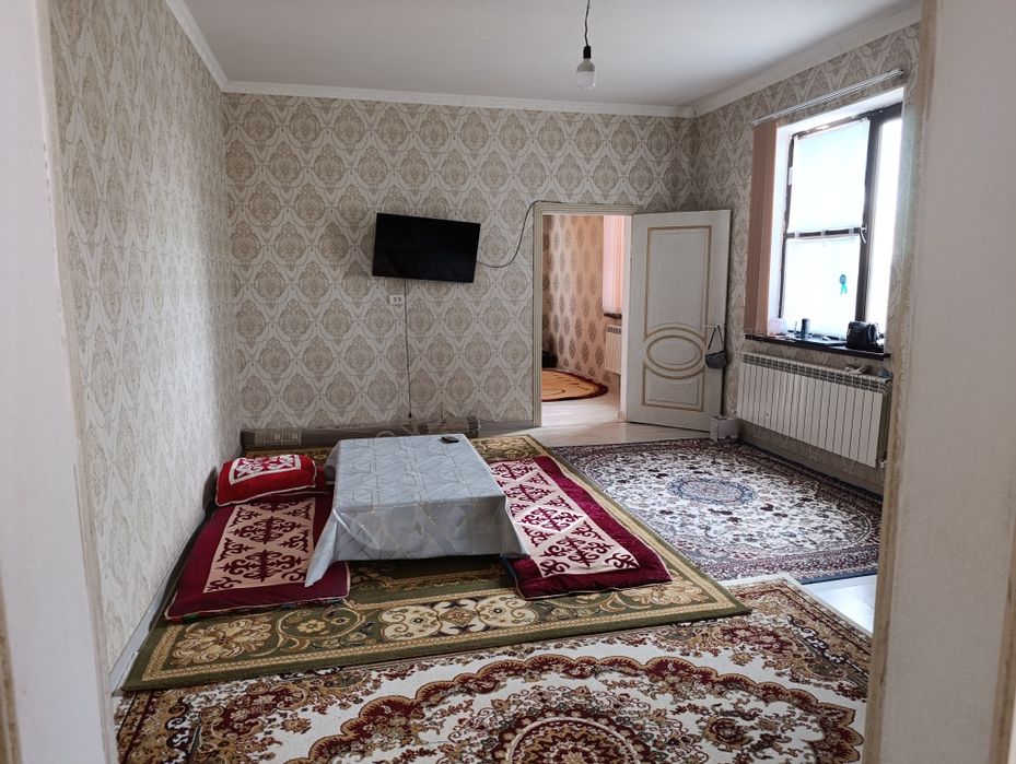 Жаксы жерден. Уй сатылады