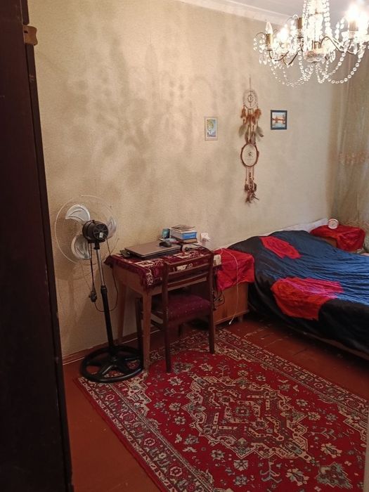 Ул. Бобура 4х ком,квартира.
