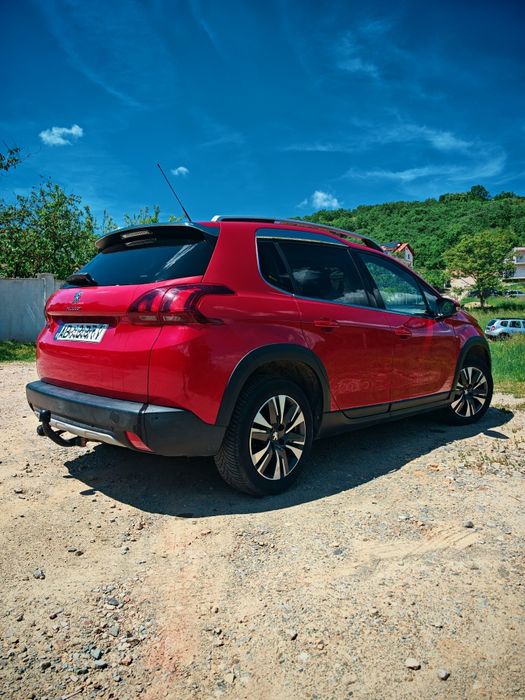 Peugeot, model 2008, din anul 2018,impecabil.