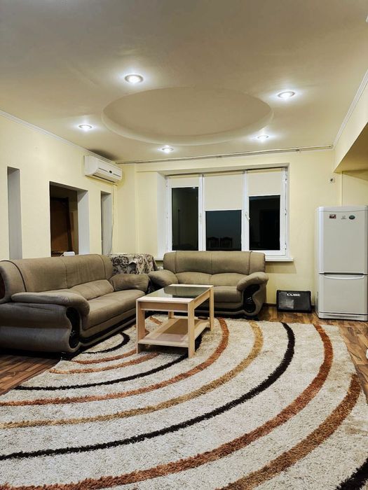 Ковер толстый 400 х 300 или даже 450х350 точно не помню