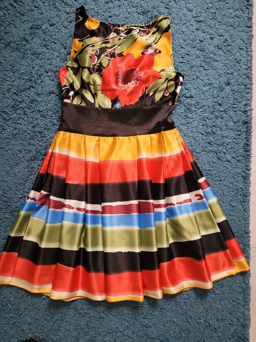 Rochie eleganta de la Karotte