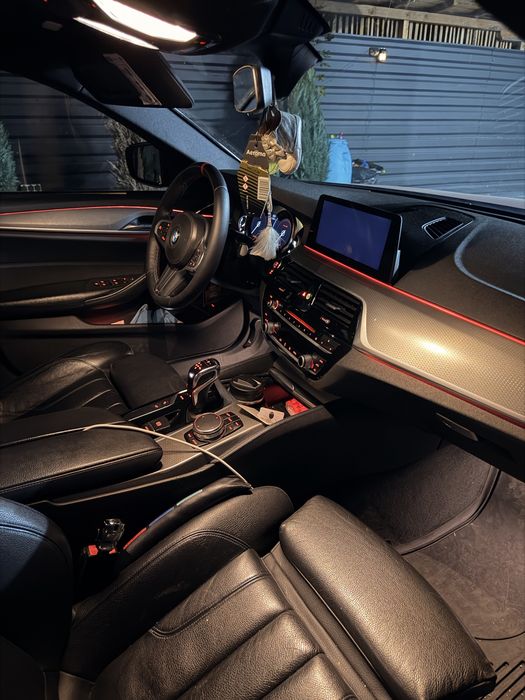Bmw seria 5 M pack