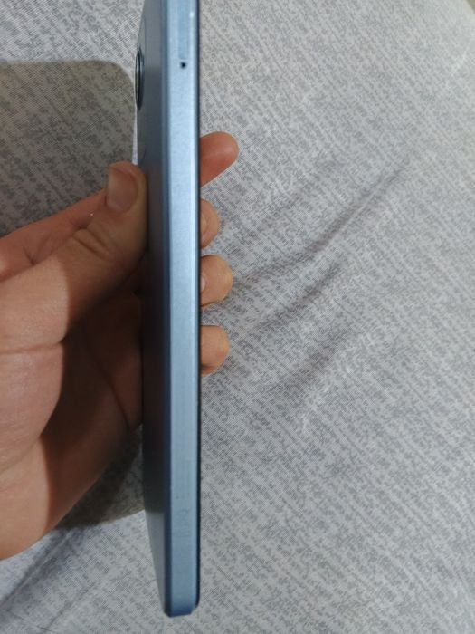 Realme C30S telefoni