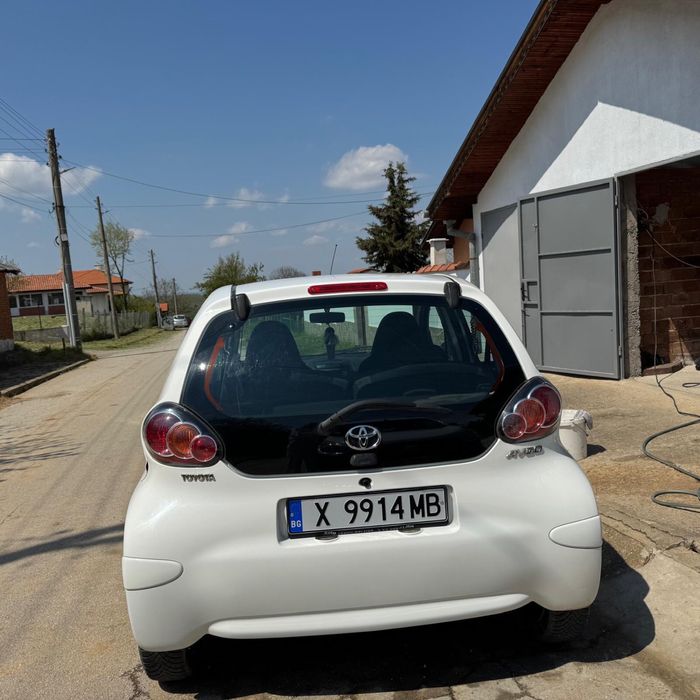 Перфектна за града! Toyota Aygo – Нисък разход и евтина поддръжка