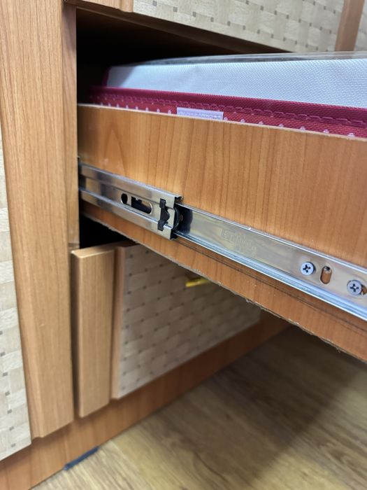 Шкаф для одежды и для вещей