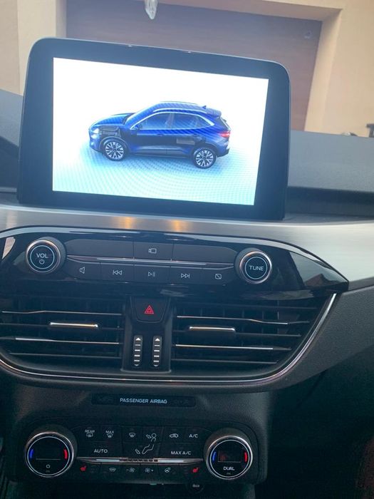 Vand FORD KUGA 2021 FHEV AWD(4x4)