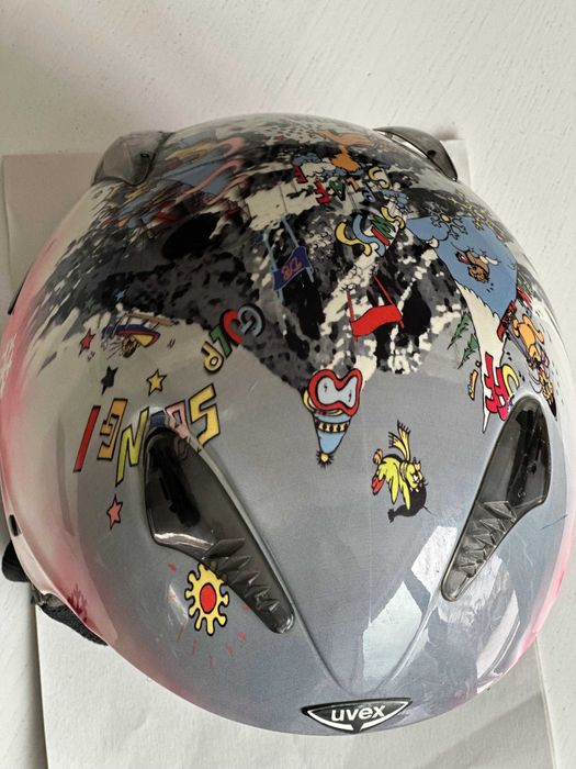 детска каска UVEX