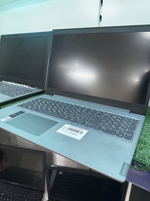 Продам офисный ноутбук