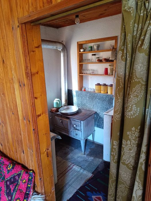 Продава се Къща в Асеновград - 200 кв.м за 50 €/кв.м - Снимка #2