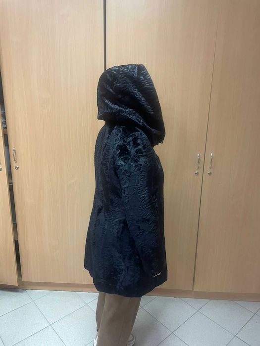 Продам шубу б/у, до колен