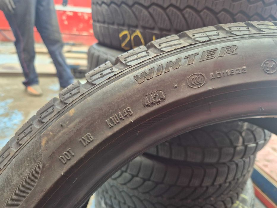 1 Anvelopa M+S IARNA - 225/45/18 95H - Pirelli - CA UNA NOUA - DOT 2024 !