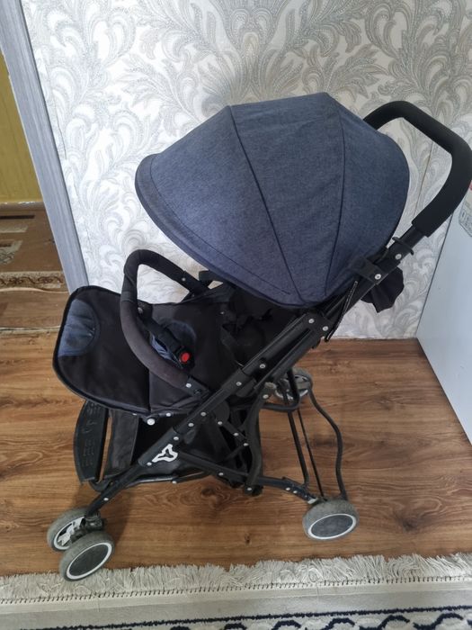 Продам коляска складной