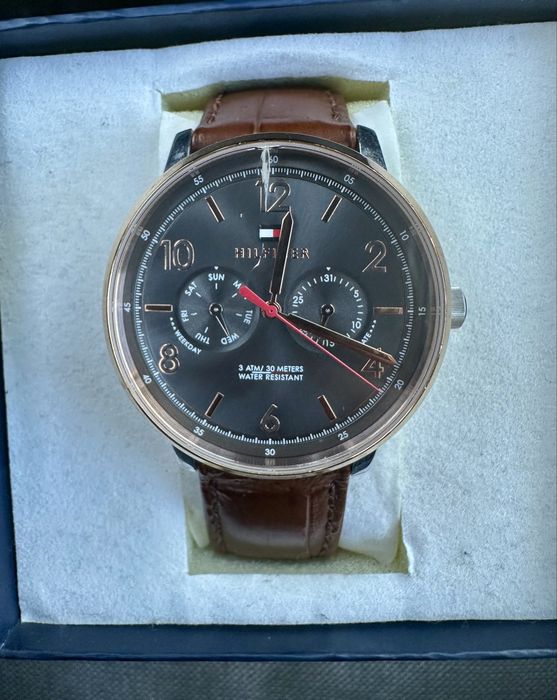 Оригинални часовници Tommy Hilfiger