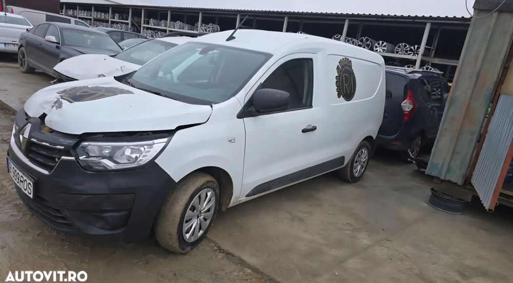Renault Express Avariat