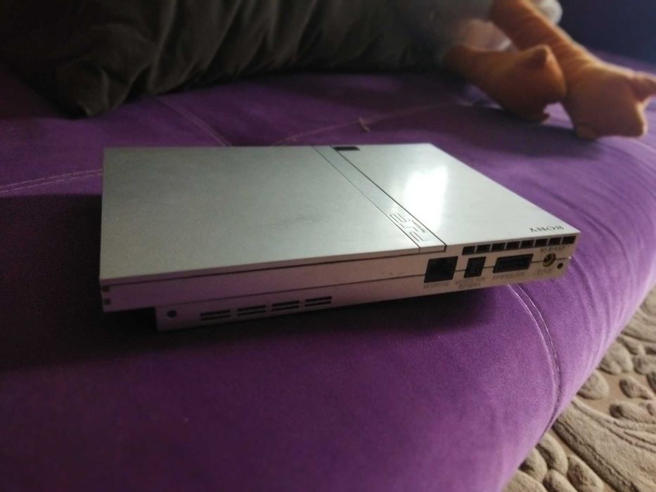 Playstation 2 + джойстик + игры