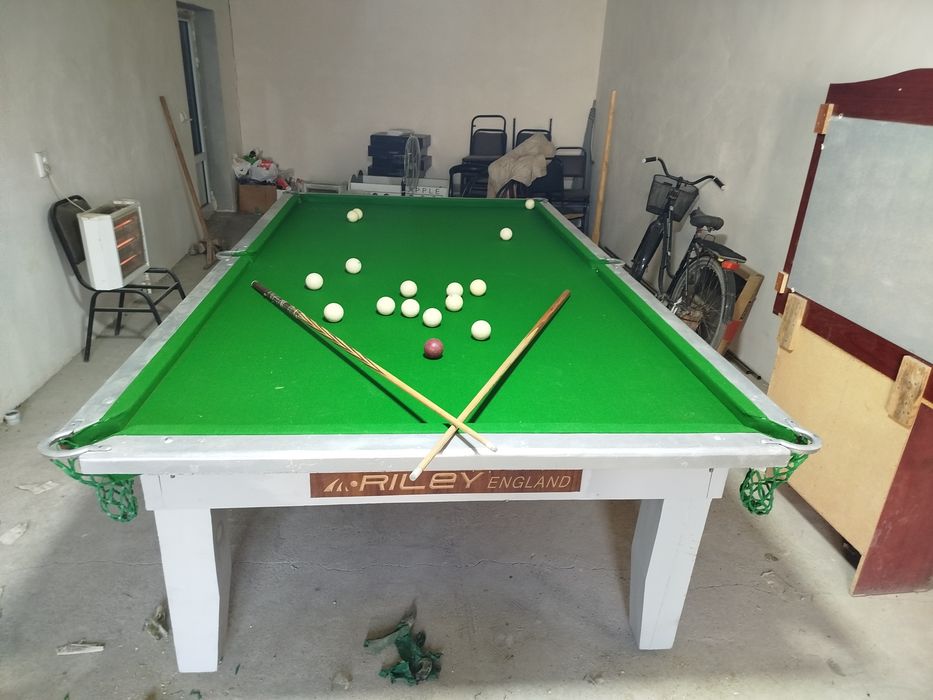 Blyart stoʻl sotiladi