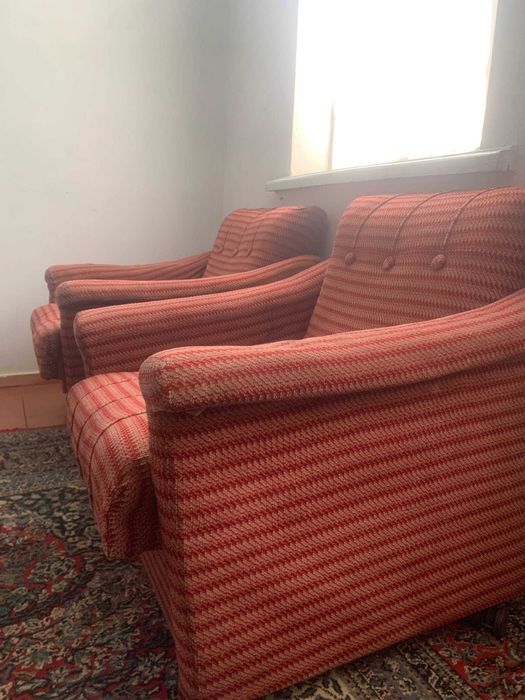 Срочно продается кресло Советское норм состояние