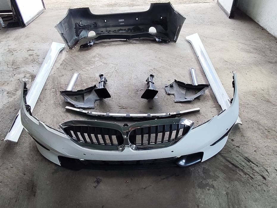 BMW G20  Задна броня и прагове