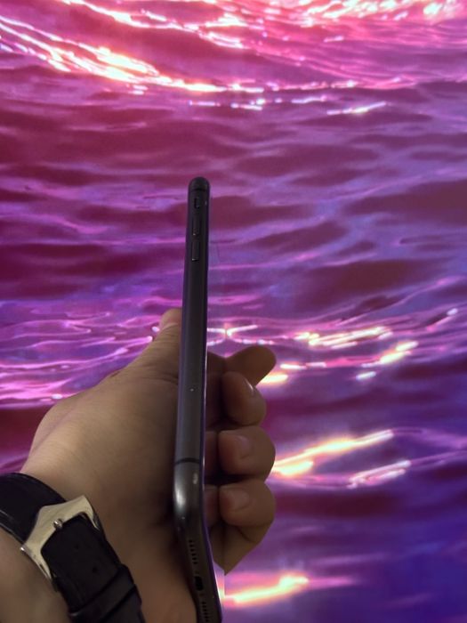 Iphone 11 ochilmagan