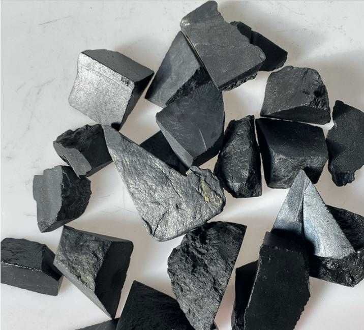 Натурален Добив Естествен Шунгит Най-Старият Минерал на Земята Фулерен