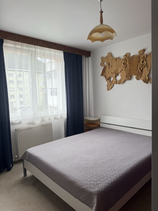 De inchiriat 2 camere Precista Shopping City