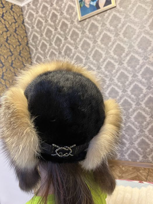 Норковая шапка с песцом