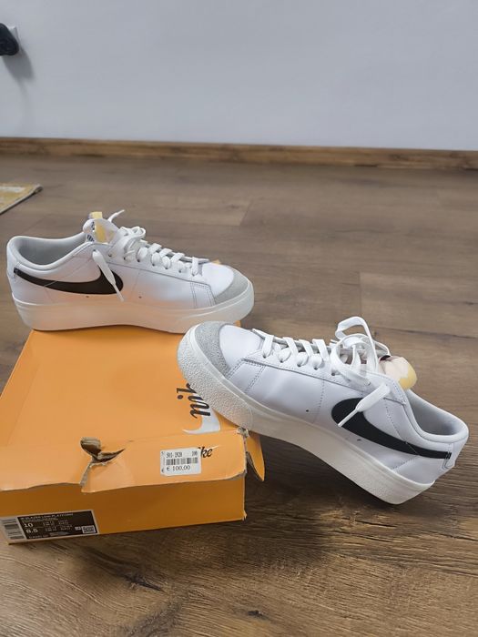 Маратонки Nike w blazer low platform