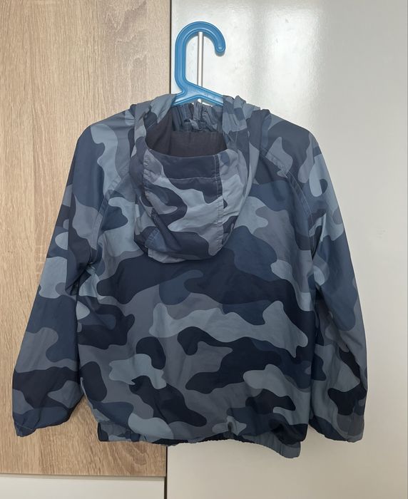 Детско яке с качулка Benetton