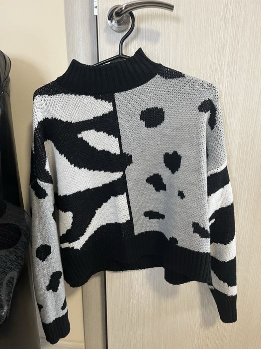 Пуловери по 10лв