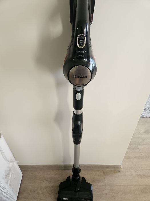 Прахосмукачка Bosch Unlimited 7