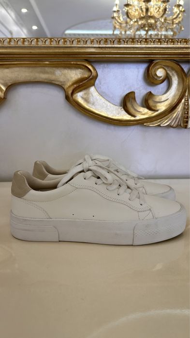 Bershka белые кеды кроссовки новые!!