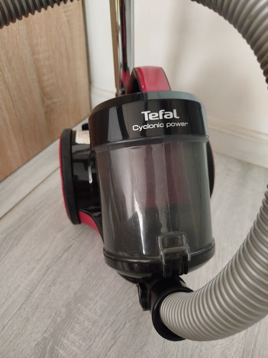 Пылесос марки Tefal