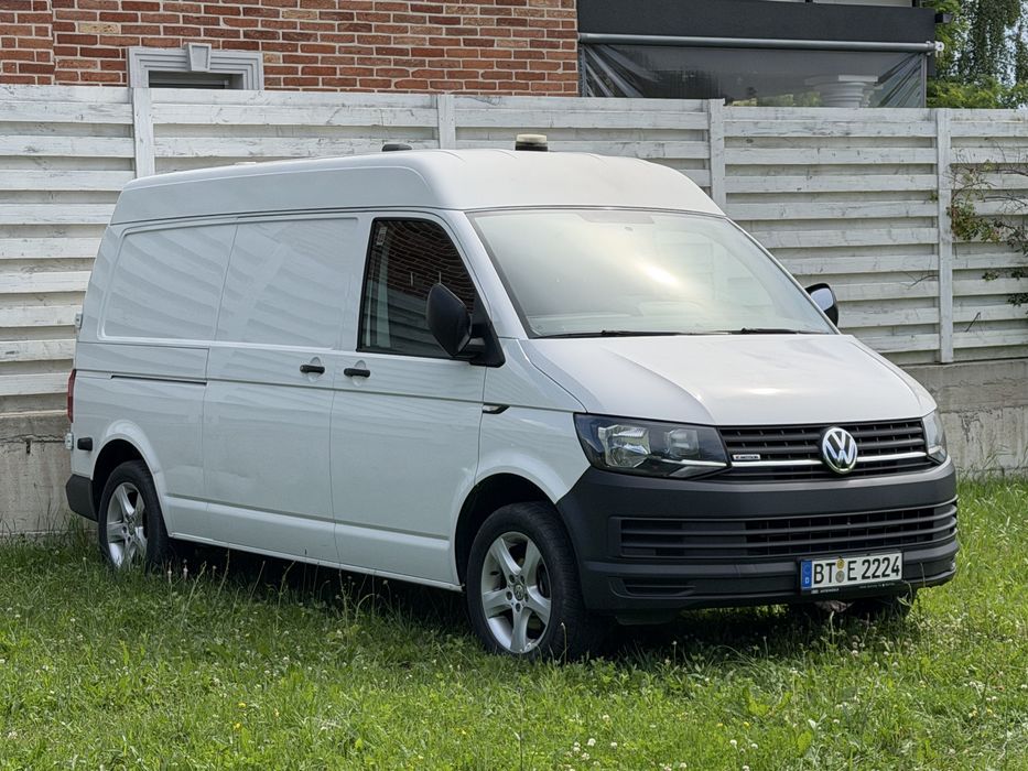 VOLKSWAGEN Transporter 2017