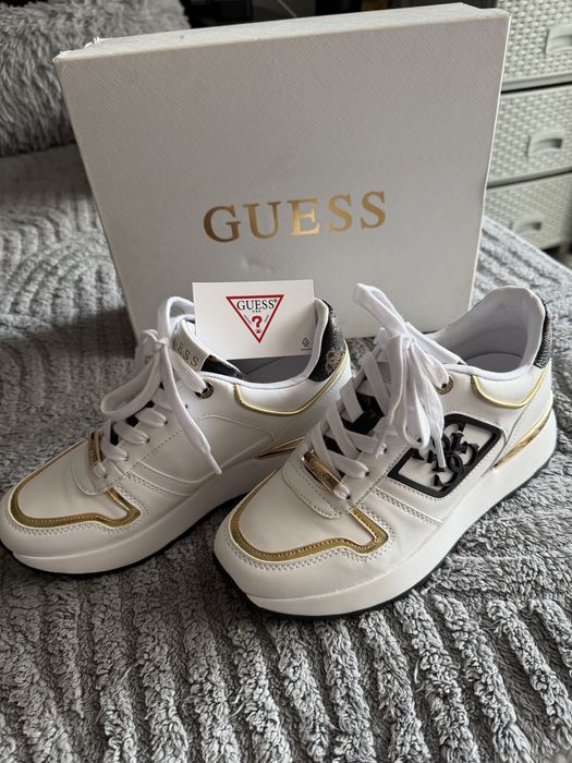 Guess дамски спортни обувки 38н