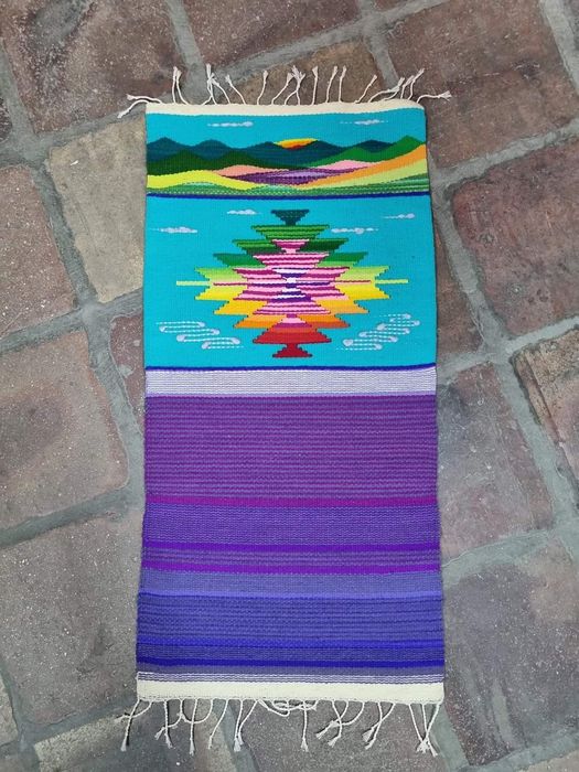 Ръчно тъкани килими, пътеки, черги