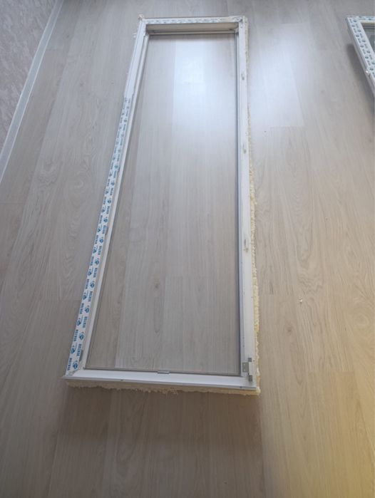 Дверь пластиковая на балкон