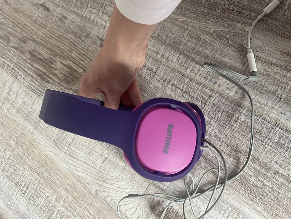 Слушалки Philips с накрайник за iPhone