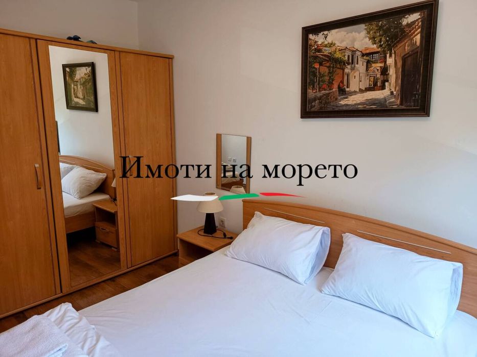 Под наем тристаен с пряк изглед море