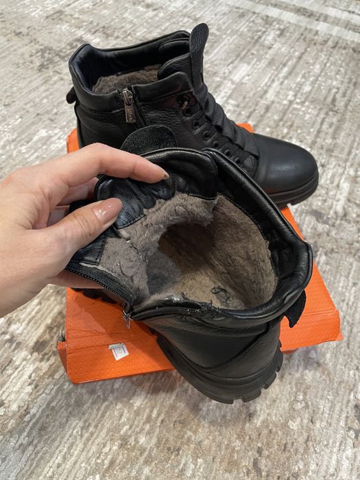 Ботинки зима на подростка 40 разм