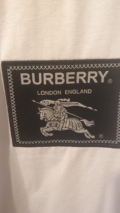 Tricou  Burberri
