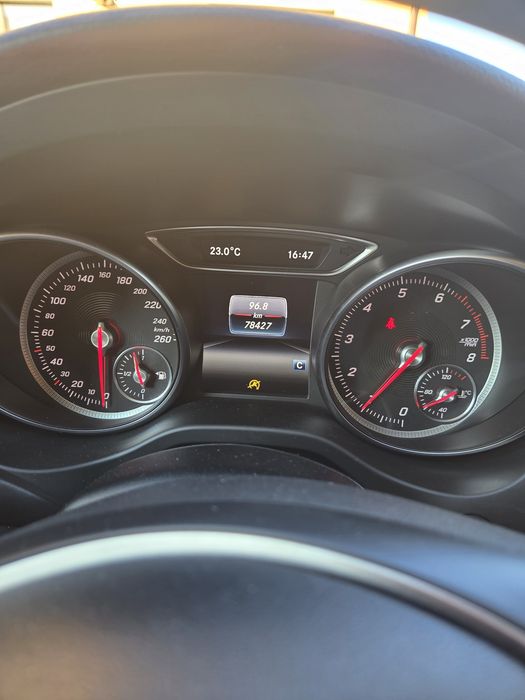 Mercedes GLA 180