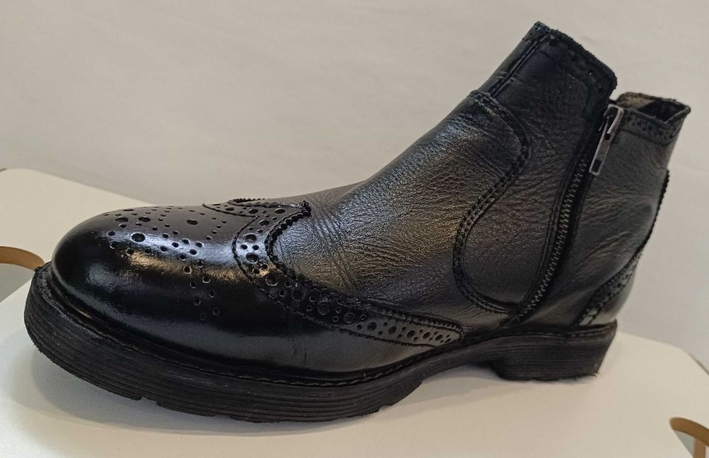 Ghete chelsea brogue 40 40.5 premium Bata piele naturala moale