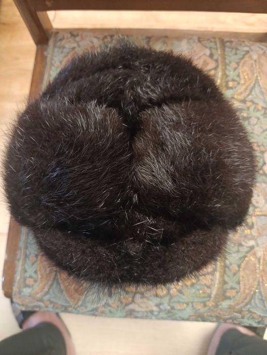 Продам мужскую норковую шапку,срочно
