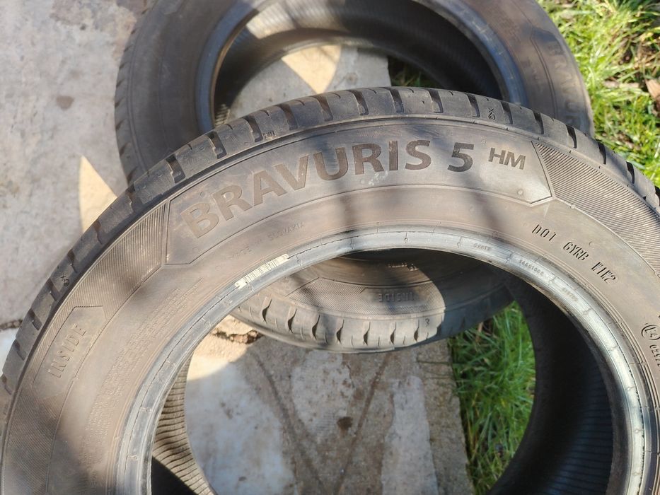 Гуми два броя 195/60/15