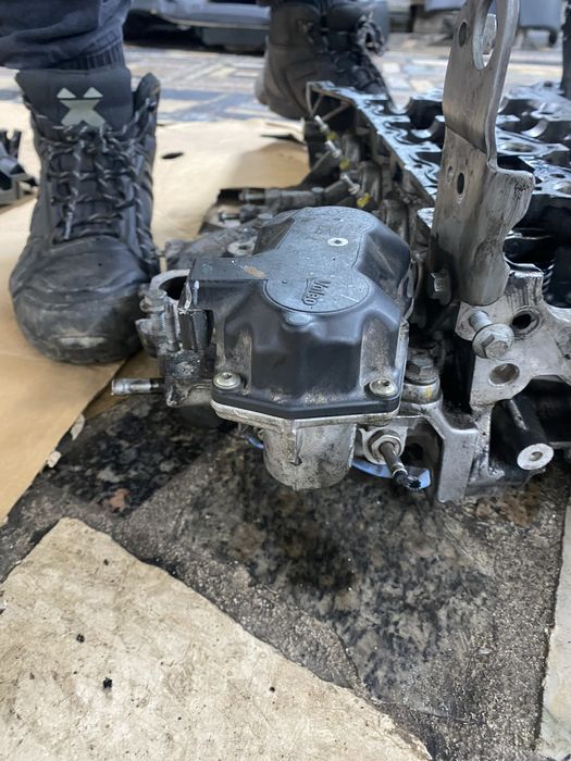 Anexe motor renault 1.6 dci 160cp capac tampon suport galerie pompa