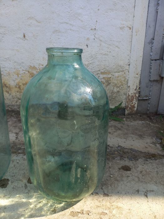 Продам  10л бутыл стеклянный